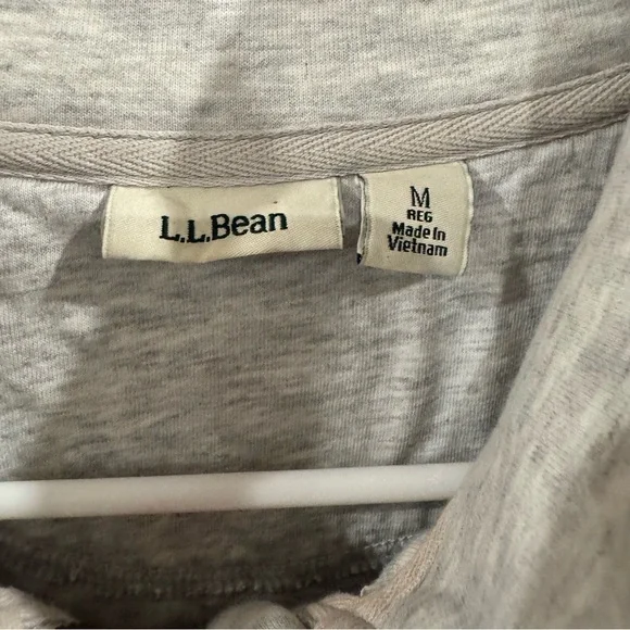L.L. Bean Gray Quilted Sweatshirt - Picture 13 of 14
